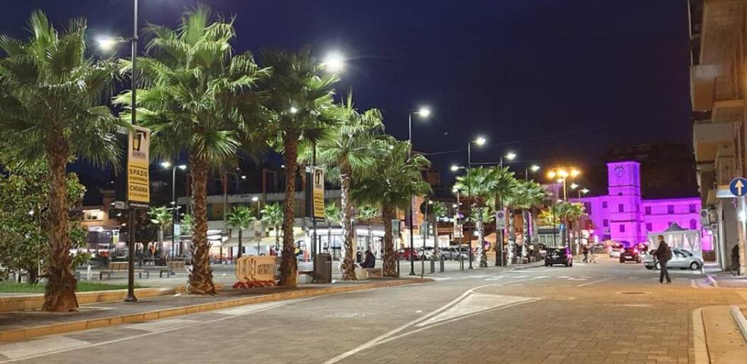 Le Camelie -Appartamenti Nuovi Porto SantʼElpidio Dış mekan fotoğraf