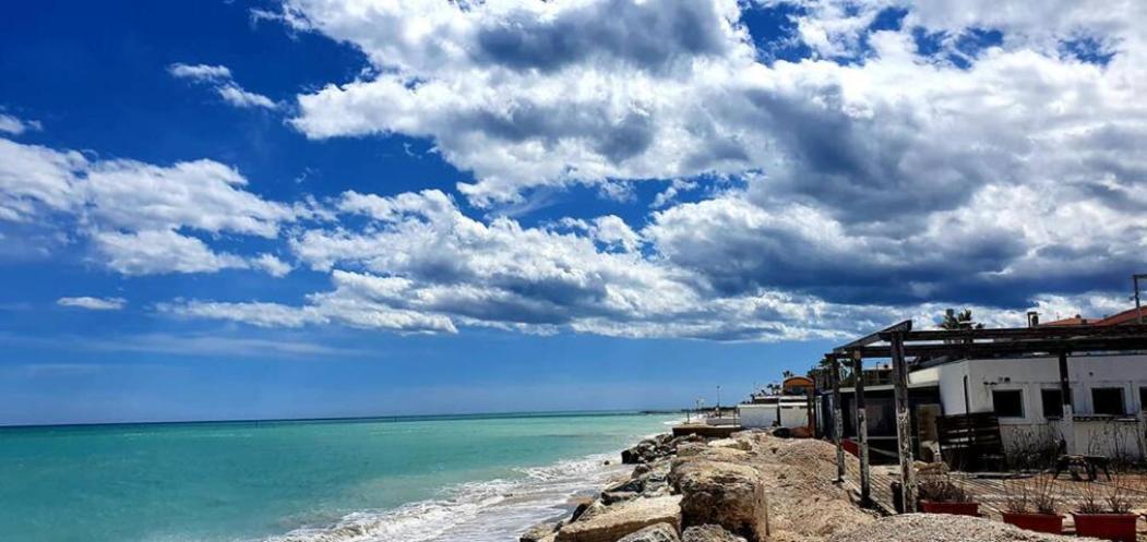 Le Camelie -Appartamenti Nuovi Porto SantʼElpidio Dış mekan fotoğraf